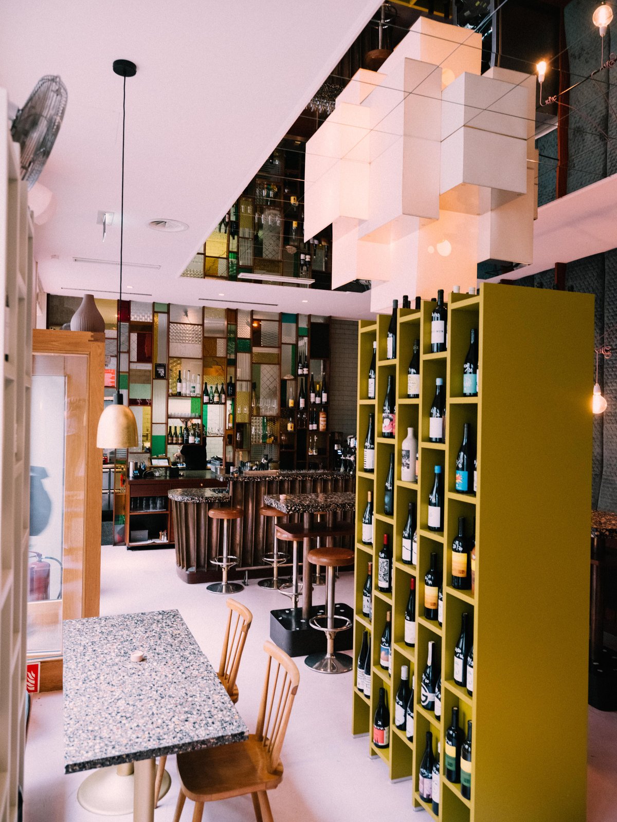 R&BAR