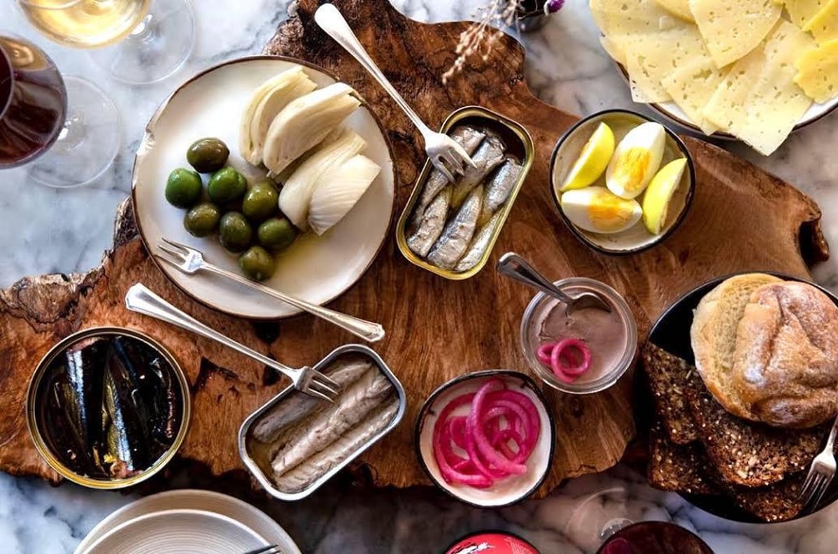 Rhodora - No waste wine bar in Brooklyn!