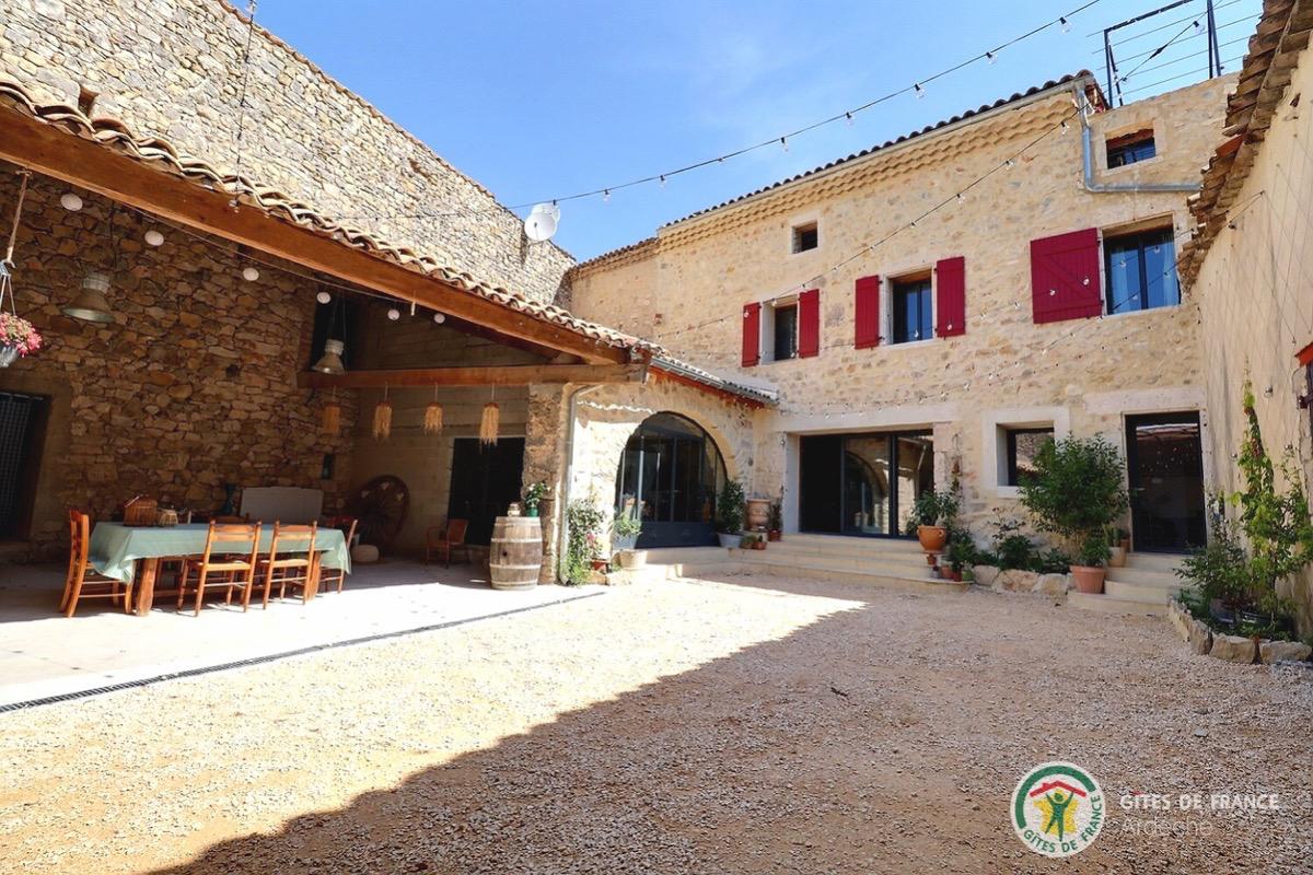 Notre maison d'hôte: les Agrions