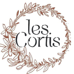 Les Cortis - Isabelle & Jérémy Decoster-Coiffier logo