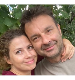 Azienda Vitivinicola Apiua - Roberto Castignani & Francesca Bertin logo