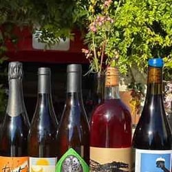 Andre Wine Bar 959283