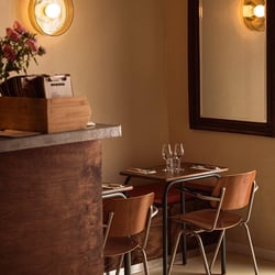 Bar Central 1374273