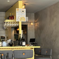 Bar Glou Glou 813980
