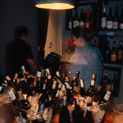 Grapes Wine Bar 1370499