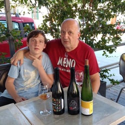 Meno Vini e Altre Necessità 1391842