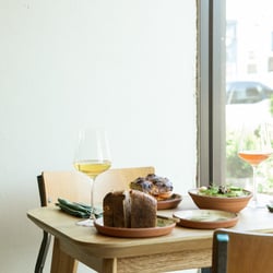Isca Wines 909881