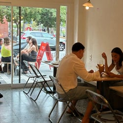 Rogada wine bar 1326719