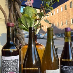 Andre Wine Bar 964977