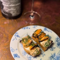 Willing Wine Bar 1386722
