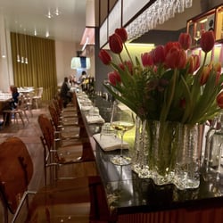 Almi Bistro 1372795