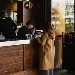 Belles Hot Chicken Barangaroo 1385320