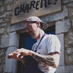 CHARETTE! Restaurant Fermier 1363699