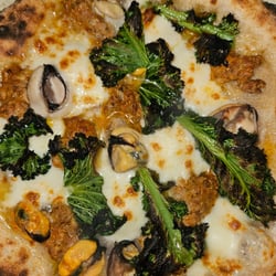 ESP earthsocialpizza 1316926