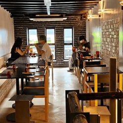 ESP earthsocialpizza 1316927