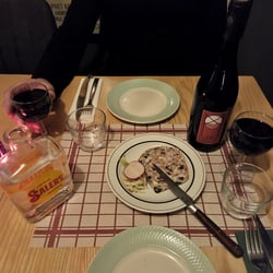 Restaurant Trois Cent Quatre 1396264