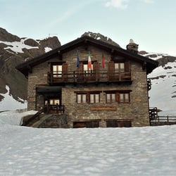 Rifugio Sogno di Berdzé 1359811