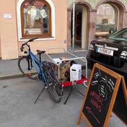 Natural Wine Dealers 1368653