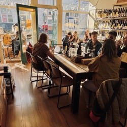 Palate Bottle Shop 1361803