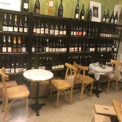 Dany’s Wine Bar 769052