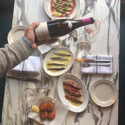 Franks Wine Bar 91509
