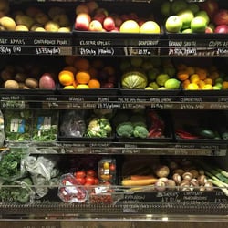 Harringay Local Store 7513