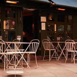 La Compagnie des Vins Surnaturels London 758218