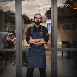 Meno Vini e Altre Necessità 799981