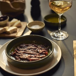 Nomi winebar 709937