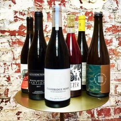 Puffin Wine Bar 193411