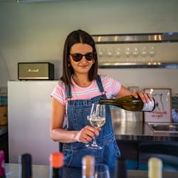 Pur Jus – bar à vin nomade – winetruck 790776