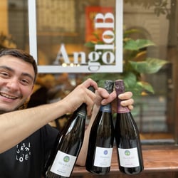AngoloB 784948