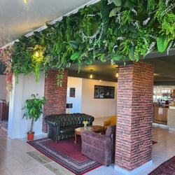 Bar/ Restaurant Bisou 677981
