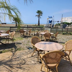 Bar/ Restaurant Bisou 677982