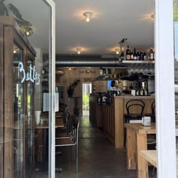 Buttes Snack Bar 672628