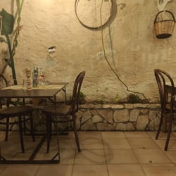 Caro Melo Osteria 800592