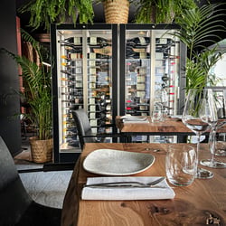 HC Restaurant - Wine bar 625286