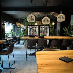HC Restaurant - Wine bar 625287