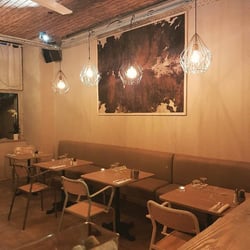 Les Halles restaurant 42352