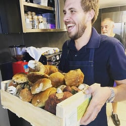 Rouge Restaurant 573405