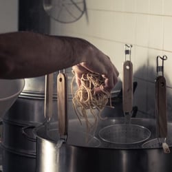 STAJ Noodle bar 638375