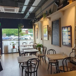 Stretford Canteen 635377