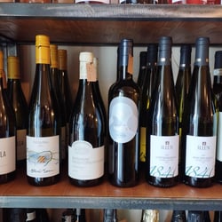 aMare Wine & Flower Shop 606966