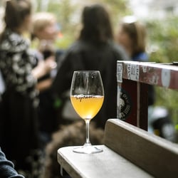 Café Natural Wine Bar Espresso 689187