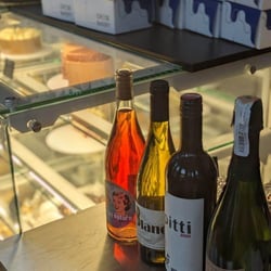 Cheese Bakery 570377