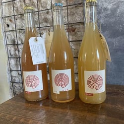 QB FoodLab & Spirits 353858