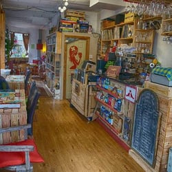 The Gallery Wine and Tapas Bar 62804