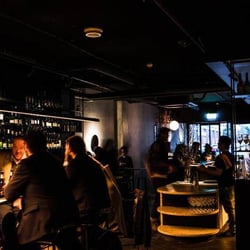 The Moon Wine Bar 90124