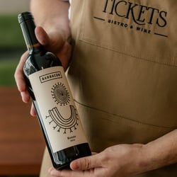 Tickets Bistro & Wine 741902