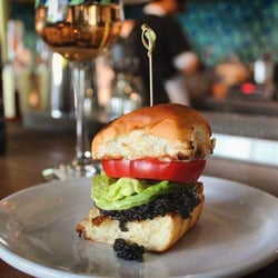 Vinnie’s Raw Bar 201117